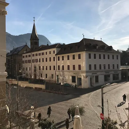 Apartment Ladurner Merano
